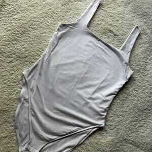 White old navy bodysuit